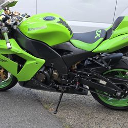 2004  Kawasaki 1000R