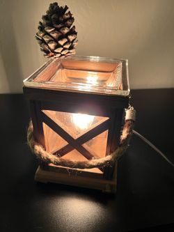 Walnut wood and rope wax melter