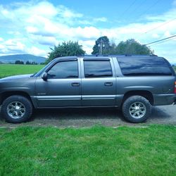 2000 CHEVY SUBURBAN 1500 4X4