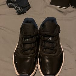 Air Jordan 11s Lows - Blue/Black - Size - 7.5 In Woman’s 