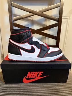 Brand New Jordan Retro 1 high Bloodline Size 9.5 with Box