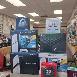 Ps5 Fortnite Bundle , Disc And Digital On Payments With $49 Down 