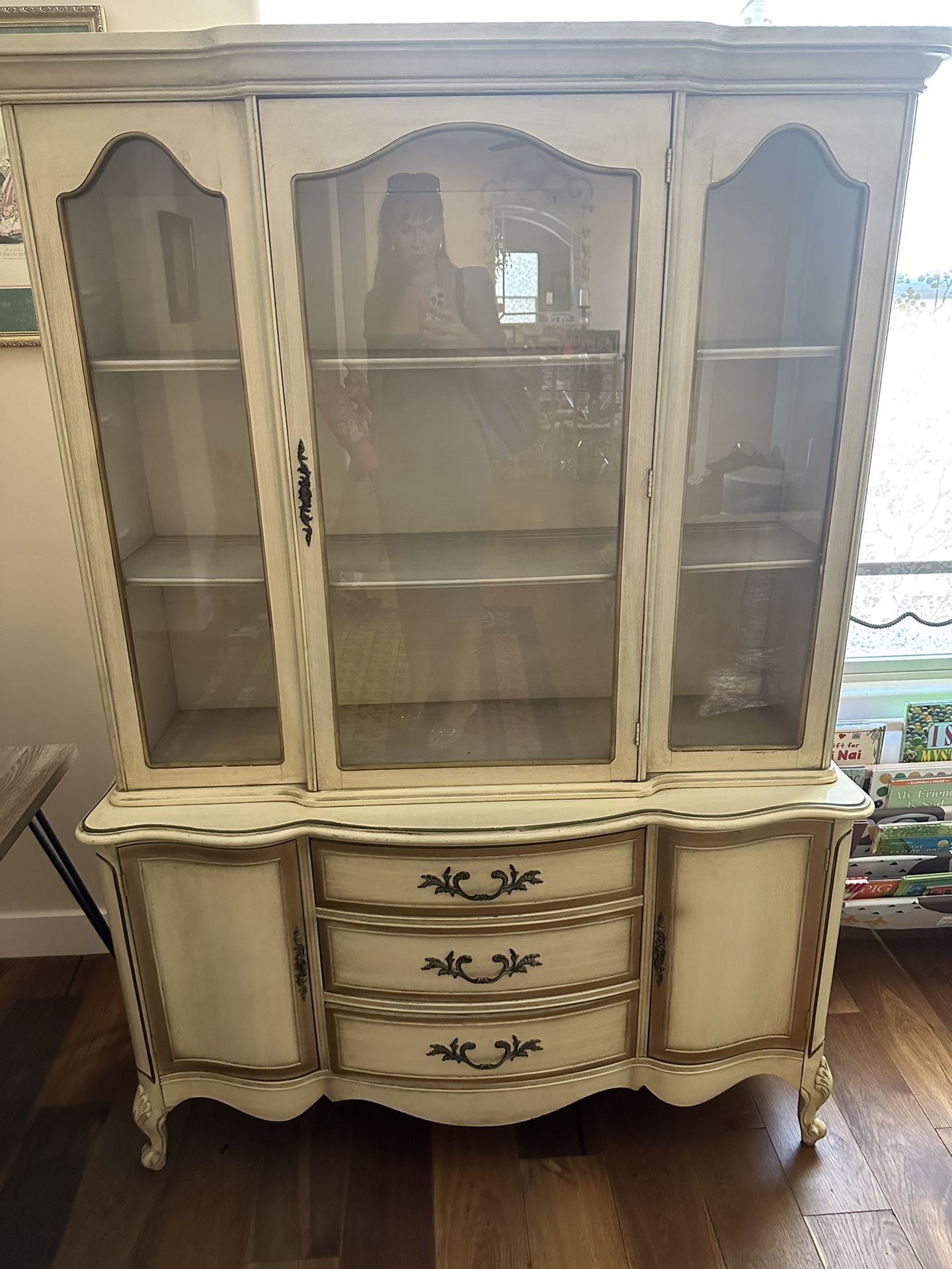 French Provincial Vintage China Hutch 