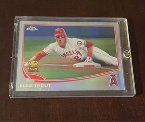 Topps Chrome Angels Mike Trout rookie card