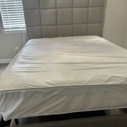 Bed And mattress Queen Size 
