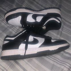 Black And White Dunks. (us6.5) (uk 7.5) 