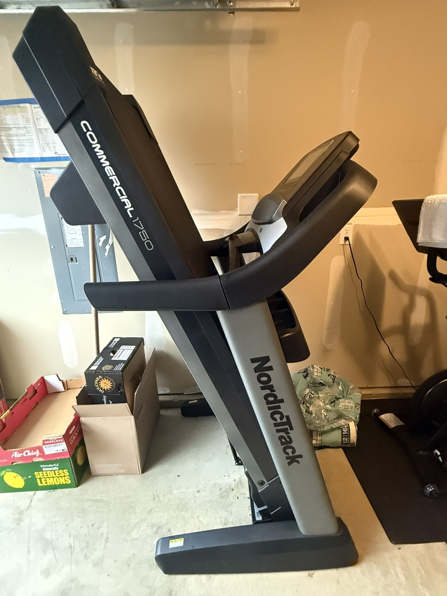 NordicTrack Commercial 1750 Treadmill