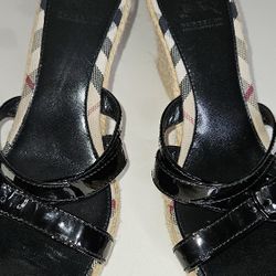 Burberry Wedges Size 37