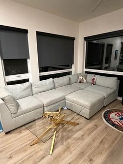 Nice modular sectional couch