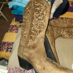 Twisted X Boots Size 8.5