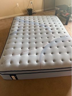 PosturePedic Plus Queen Mattress