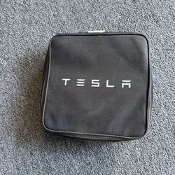 Tesla  Charger