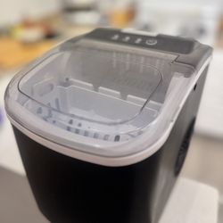 Ice Maker 