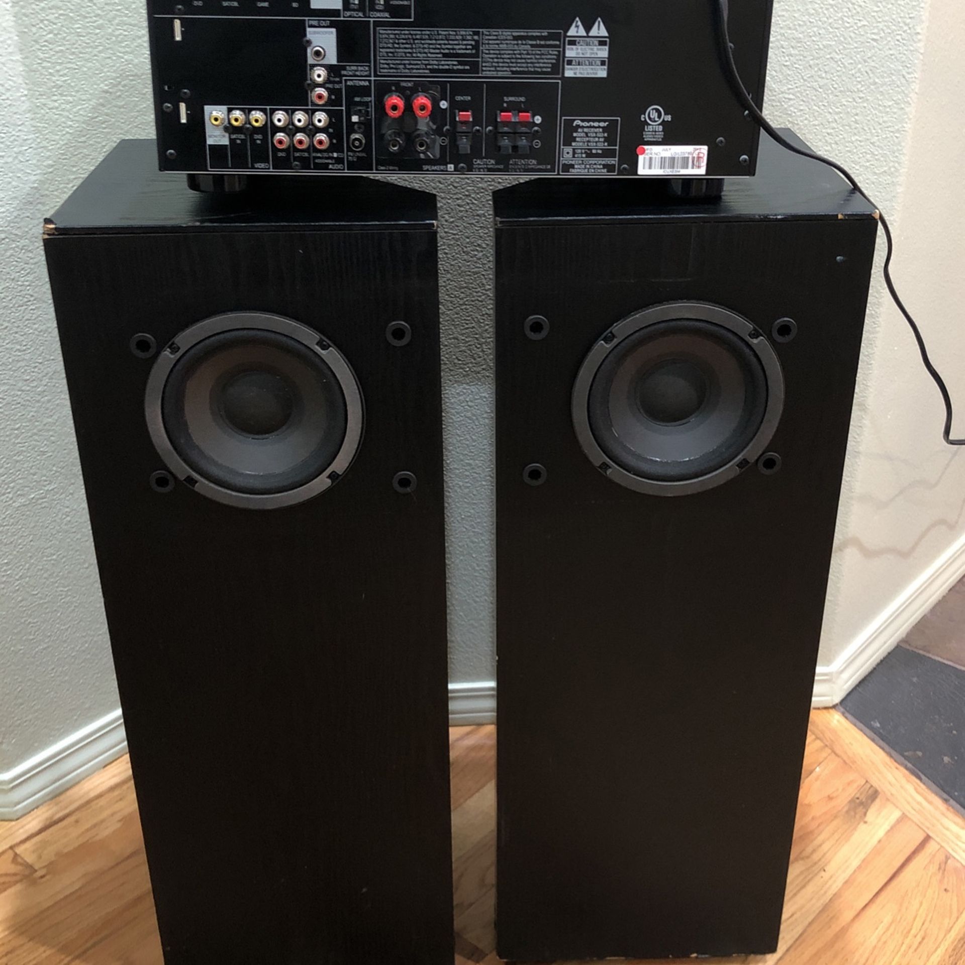 Pioneer VSX 522-K 5.1 Channel Amplifier Receiver 140 Watt 4 HDMI DTS 