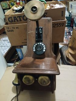 ANTIQUE WOOD WALL PHONE