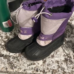 Kids Size 12 Snow Boots 