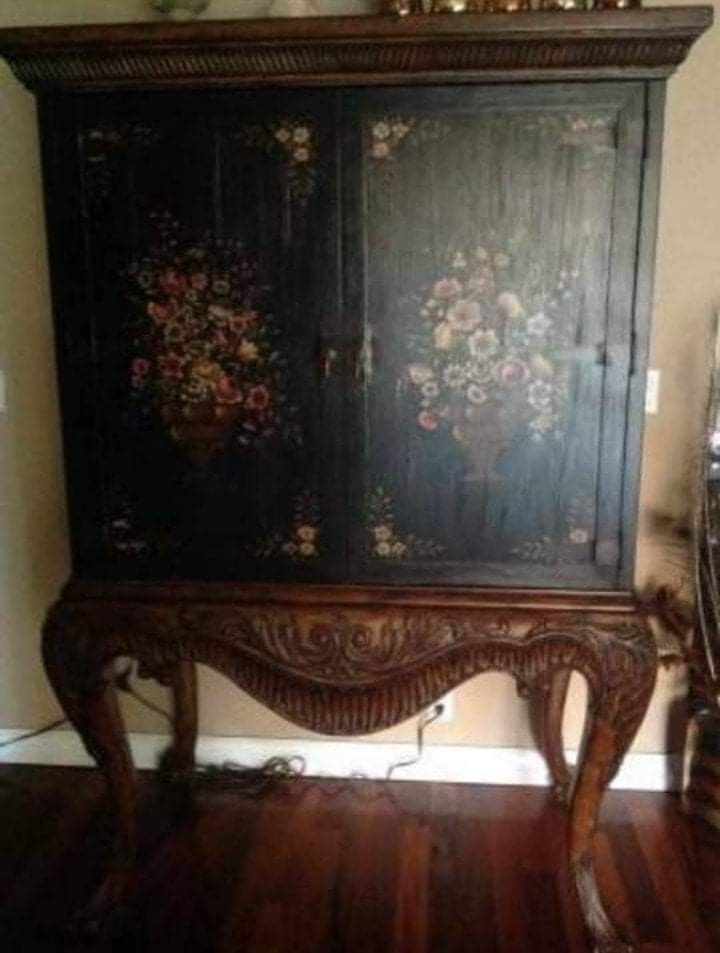 VINTAGE ORNATE VICTORIAN WOOD ROCOCO HAND PAINTED FLOWER ROSE SHELF STORAGE OCCASIONA CABINET STAND
