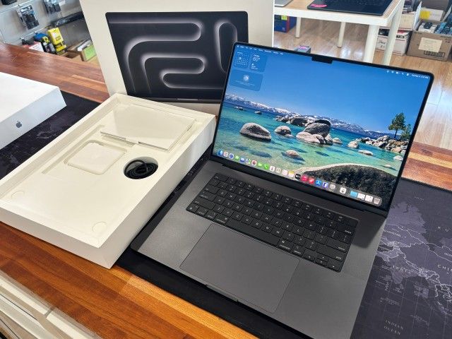 Apple Macbook Pro 16” 2024 (M4 PRO) 24GB 1TB -New Open Box