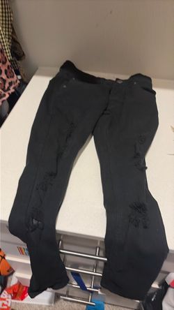 Black skinny jeans