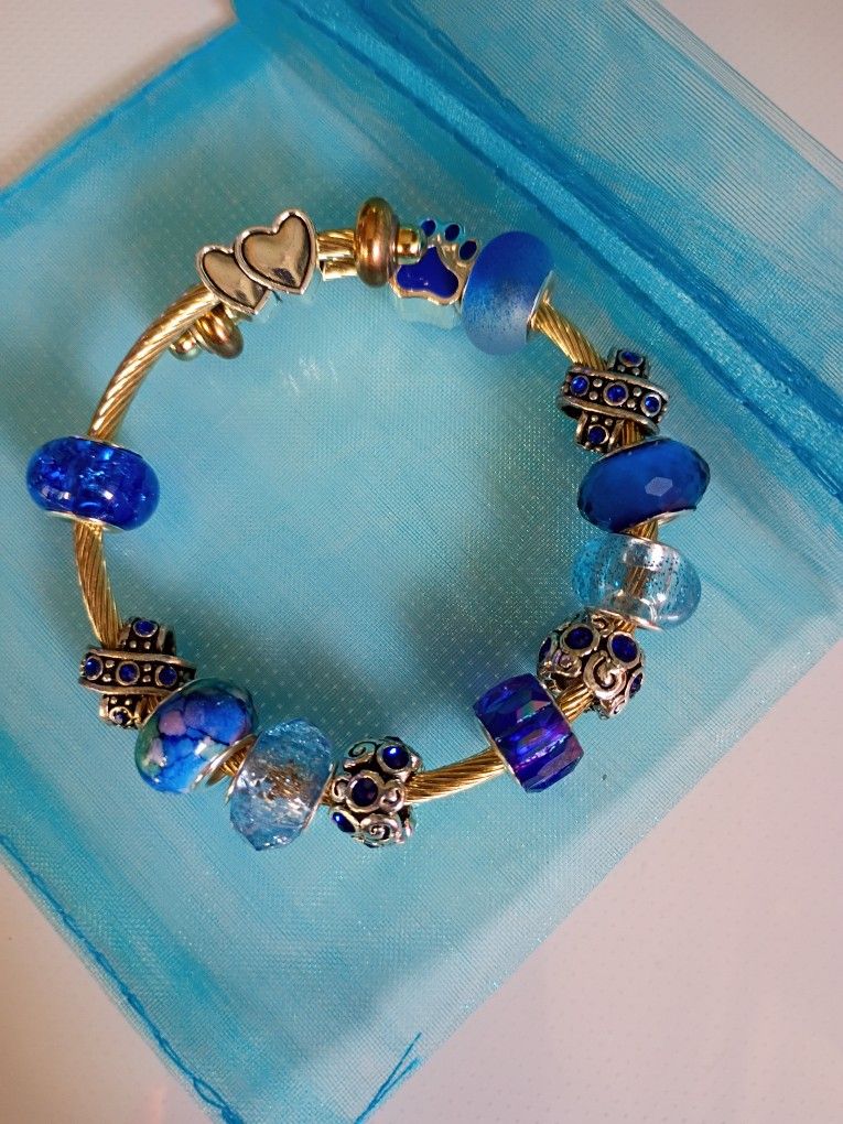 Cable Bracelet With Charms