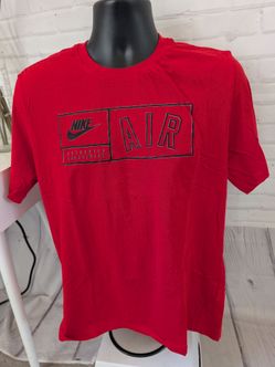 Nike T-shirt size L