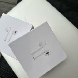 Apple AirPods Second Gen 