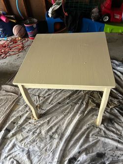 Kids Art Table