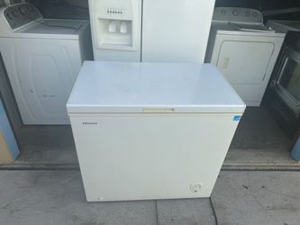 Hisense Chest Freezer White