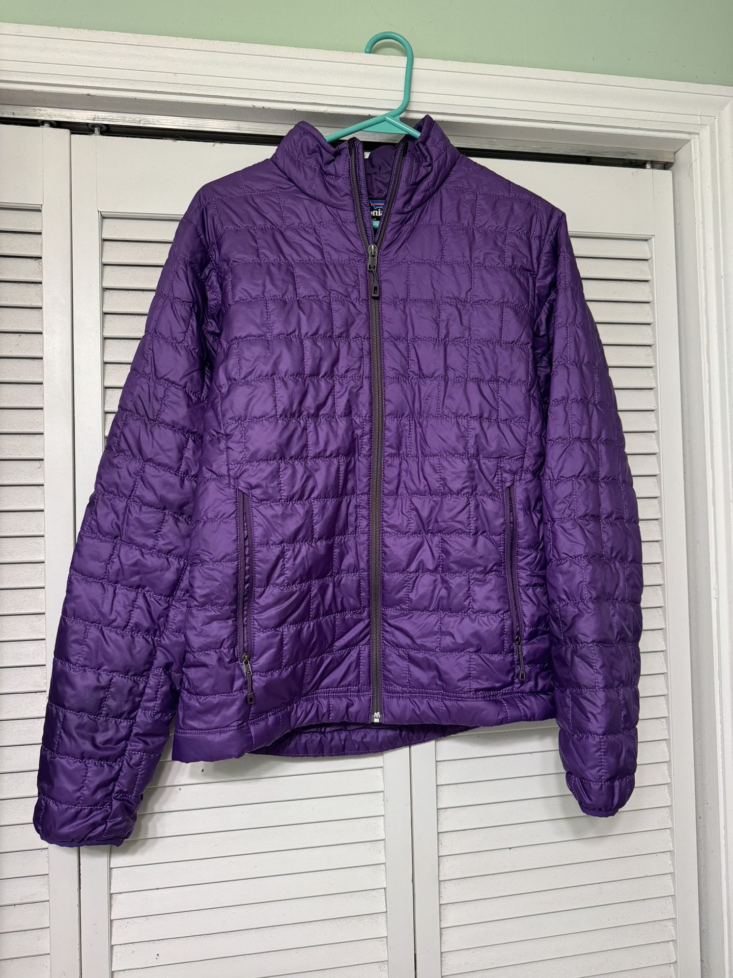 Patagonia Nano Puff Men’s Small Purple