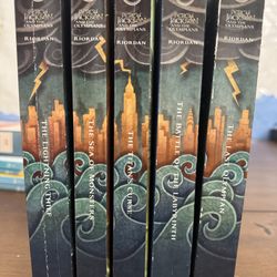 Percy Jackson and the Olympians  book set