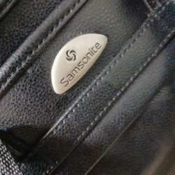 Samsonite Expandable Leather Laptop Briefcase