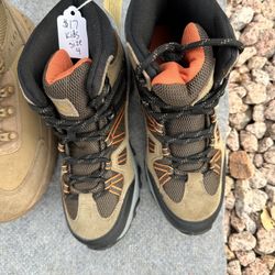 Kids Hiking Boots Size 4