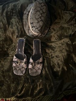 Coach Hat and Ssndals