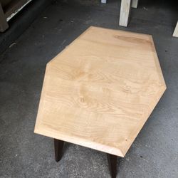 Handcrafted Hickory And Redwood Coffee Table With Mid-century Design