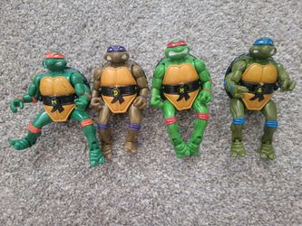 1982 Ninja Turtles Action Figures Set of 4