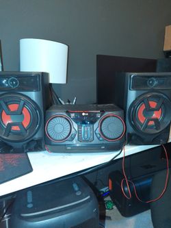 LG 300 W Speaker System 30$ OBO