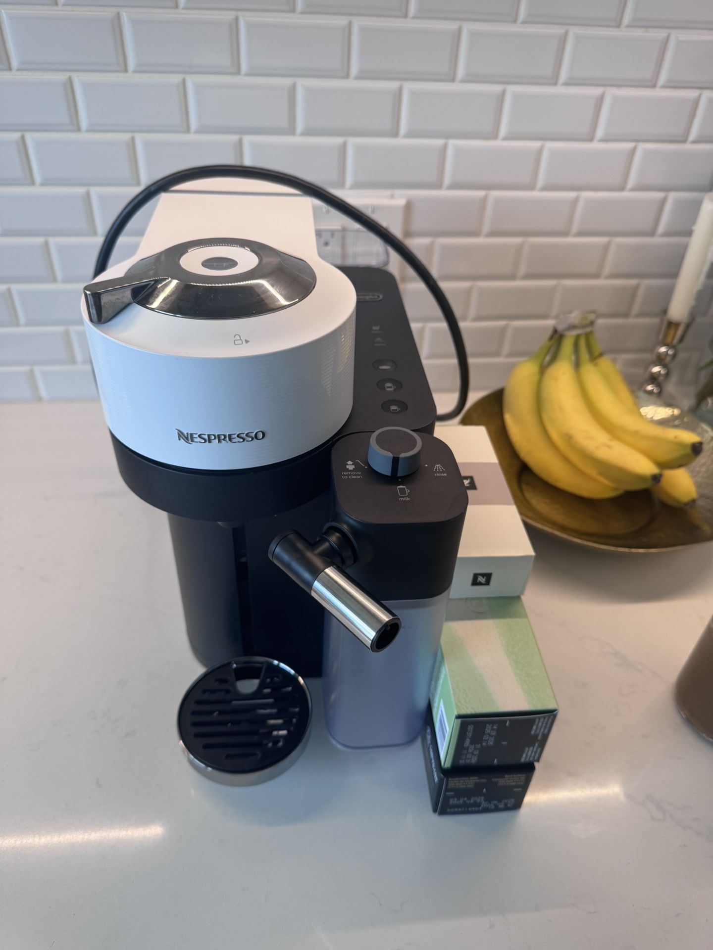 Nespresso Vertuo Lattissima Coffee and Espresso Machine by De'Longhi