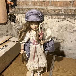 Franklin. Heirloom Doll-Bo Peep