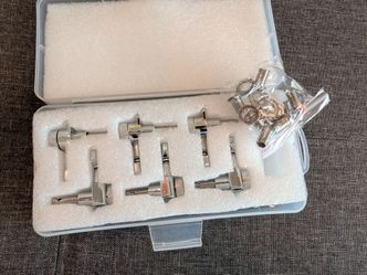NEW guitar locking tuners, 6 inline right handed offset screw