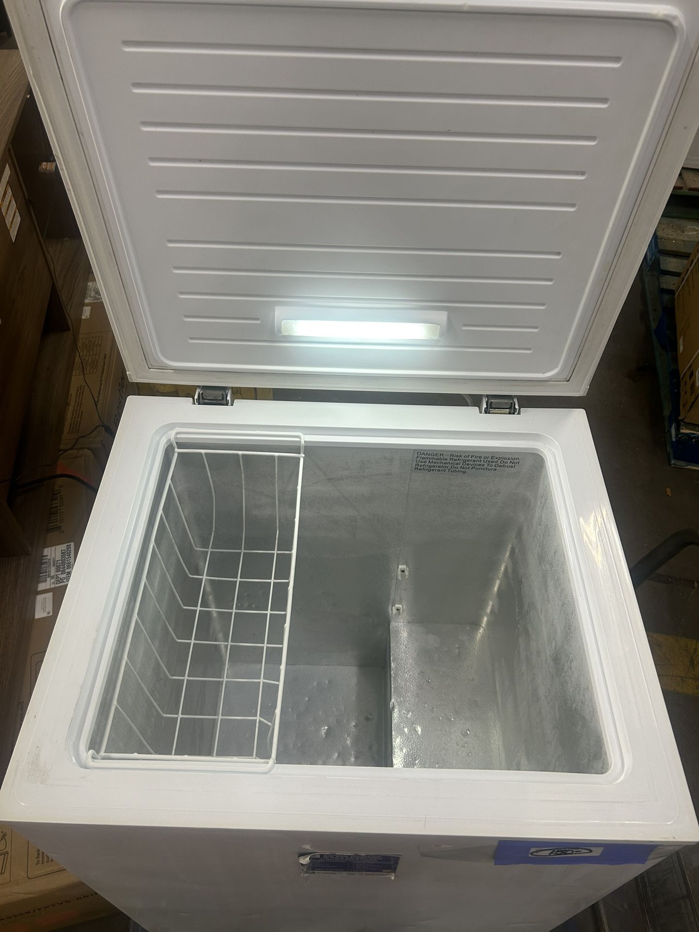 Magic Chef 5.0 cu ft. Chest freezer