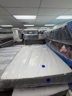 Queen size Ashley, overstock Matresses