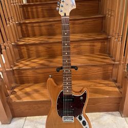 Fender MIM Mustang 90 (Brand New)