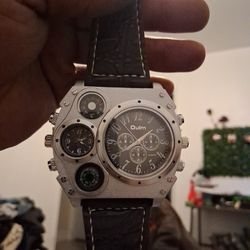 Oulm HP1349 Men’s Multi-Dial Quartz Watch 