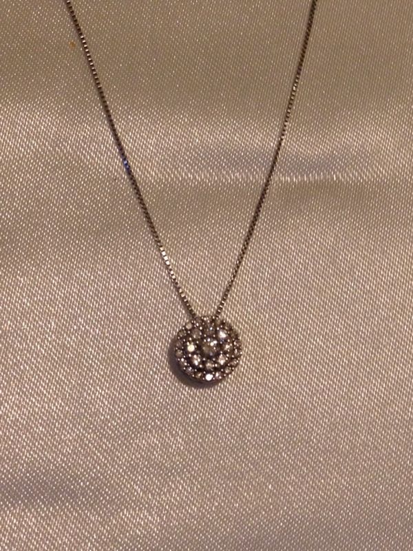 JARED'S DIAMOND NECKLACE BRAND NEW, 200.00