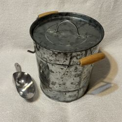 Galvanized Ice Bucket With Wooden Handle Rustic