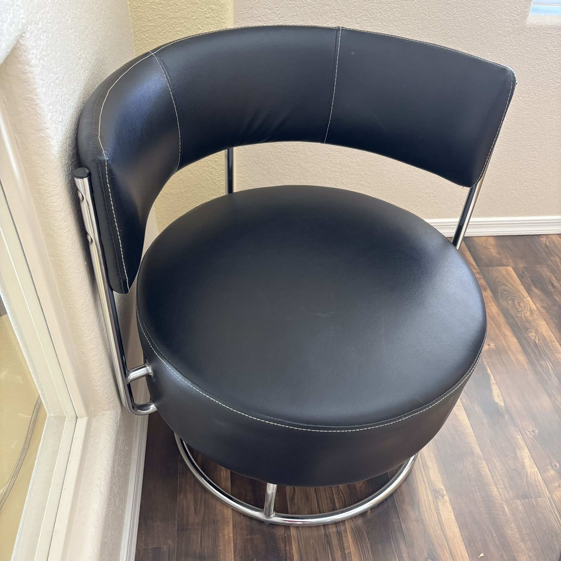 Chair Modern Round Swivel Accent Chair