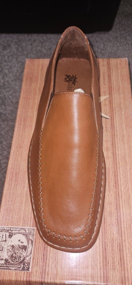 Cubavera Genuine Leather shoe