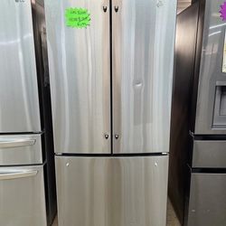 GE 24.7 cu. ft. French Door Refrigerator 
