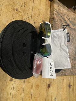 Polarized Smith Tempo Sunglasses/Case,pouch,extra Lenses