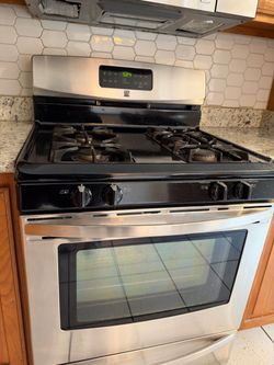 Kenmore appliances Oven, microwave, dishwasher